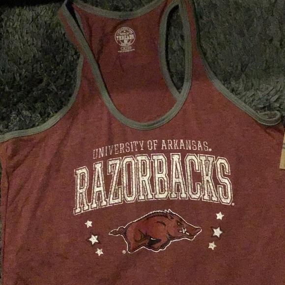 Ladies University Of Arkansas Razorback size M 8-10 Razorback tank top. - Picture 1 of 11